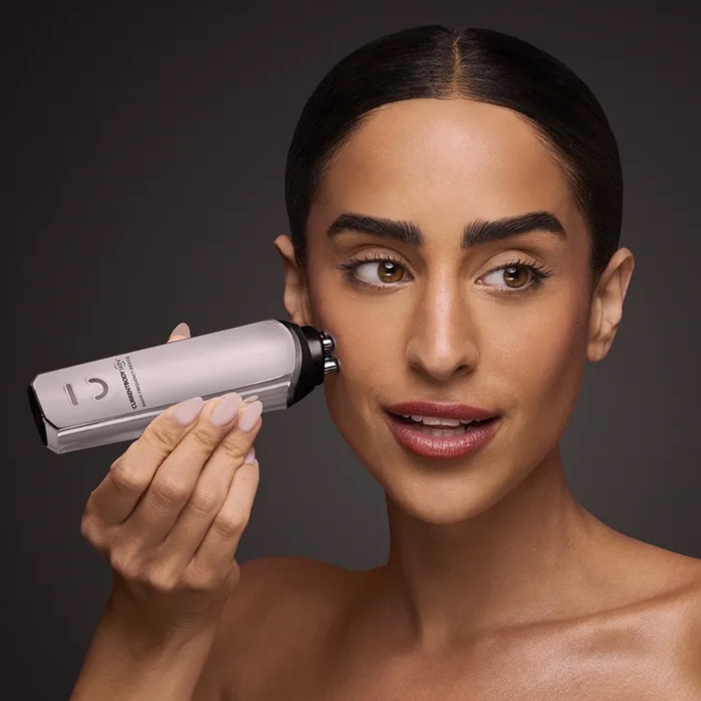 CurrentBody Skin RF Radio Frequency Skin Tightening Device